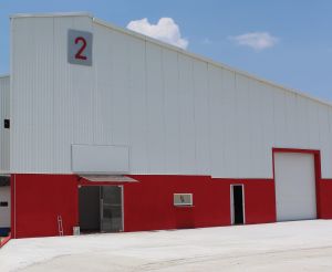 Espacios administrativos funcionales dentro de nave industrial - A.R.C. Inmobiliaria
