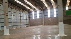 Piso industrial de concreto pulido alta resistencia mecanica - A.R.C. Inmobiliaria