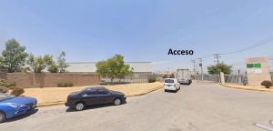Acceso principal y caseta de vigilancia 24 7 parque industrial toluca - A.R.C. Inmobiliaria